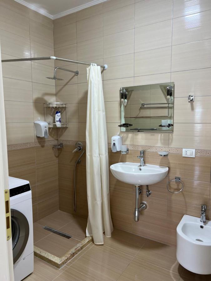 Leo Apartament Durrës Exterior foto