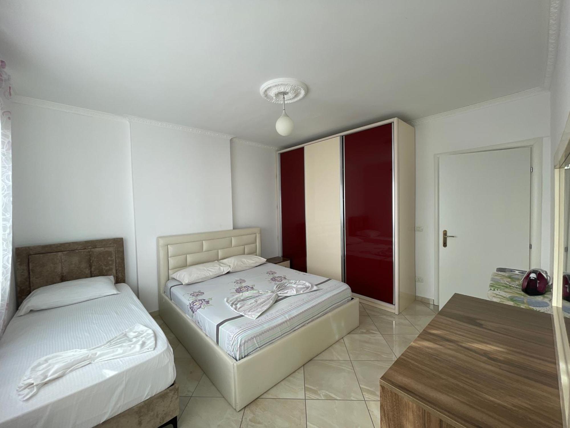 Leo Apartament Durrës Exterior foto
